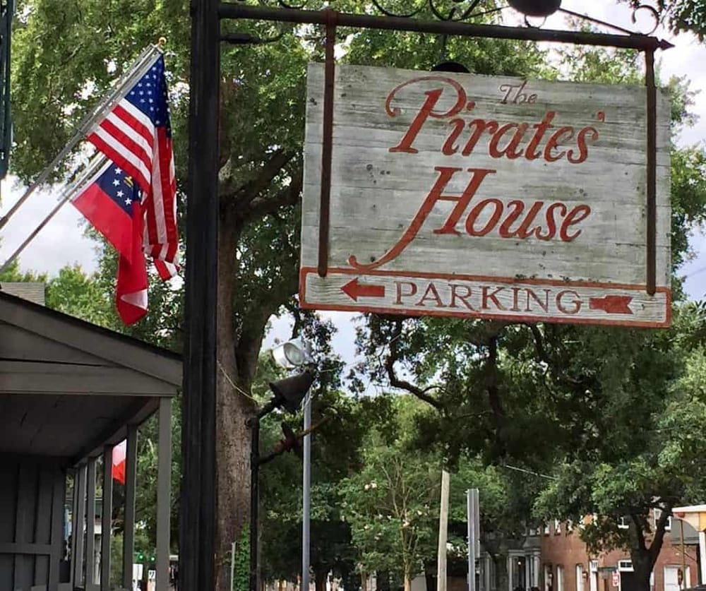 Pirates House parking, historic restaurant, Savannah GA, southern charm, cozy dining, family-friendly atmosphere.
