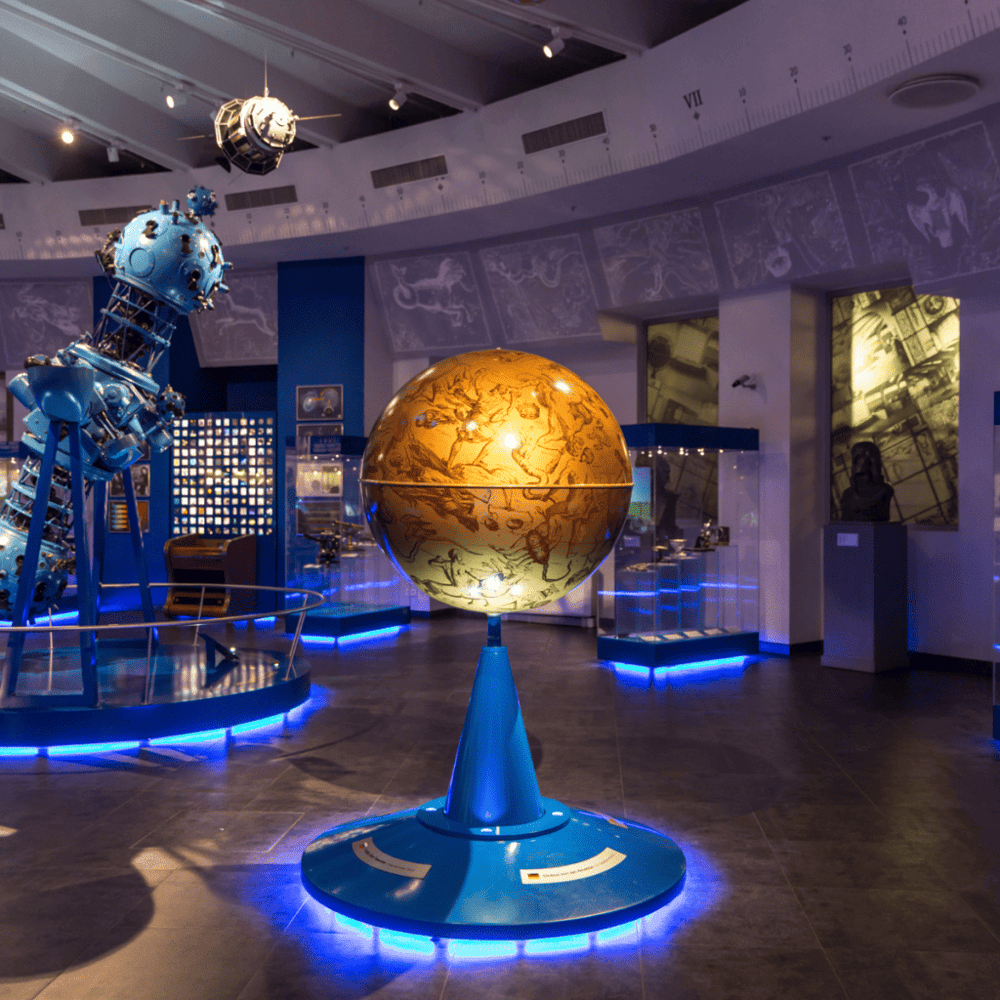 Learn at the Center of Science and Industry (COSI)