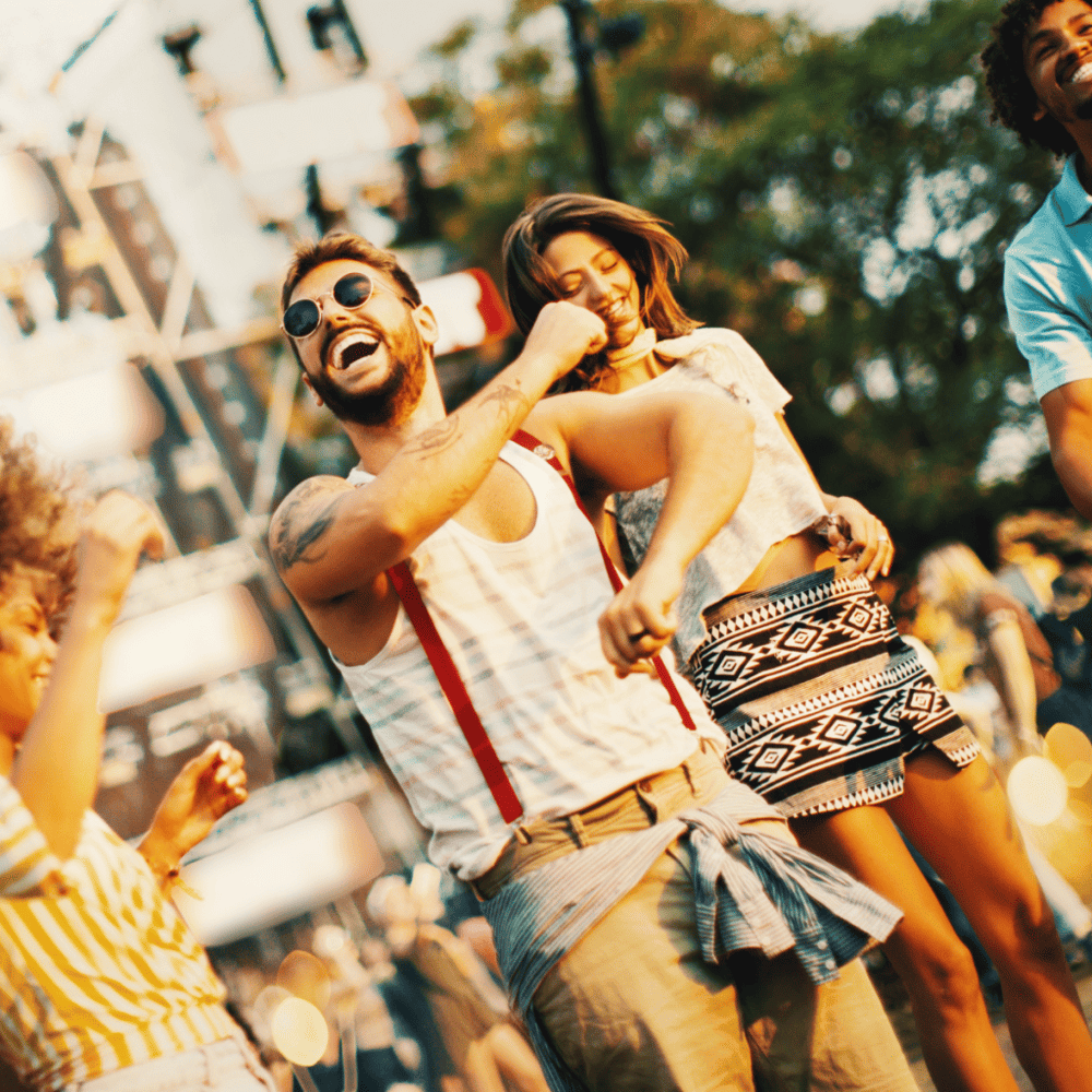 Dance at The Broken Spoke