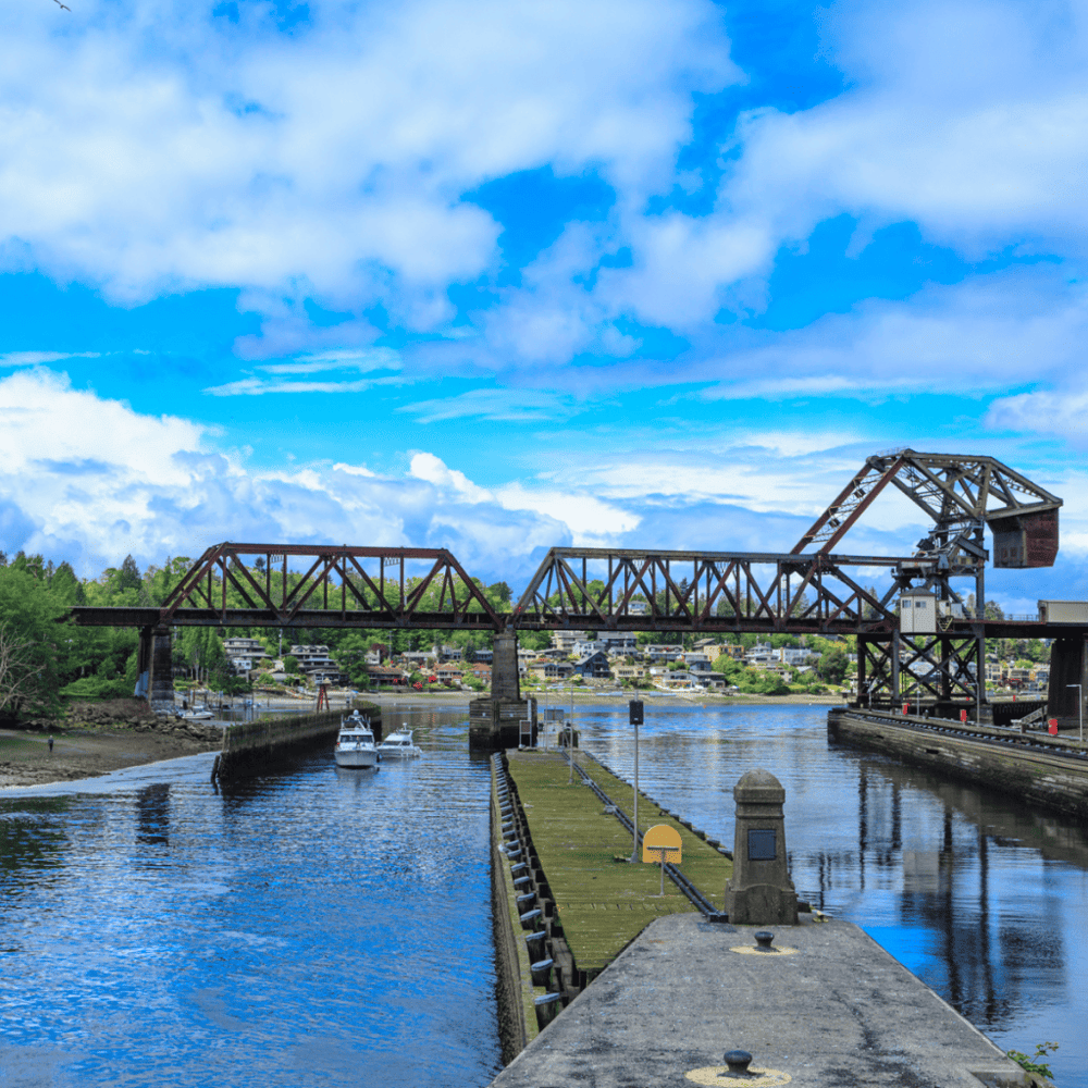 Paddle to the Ballard Locks