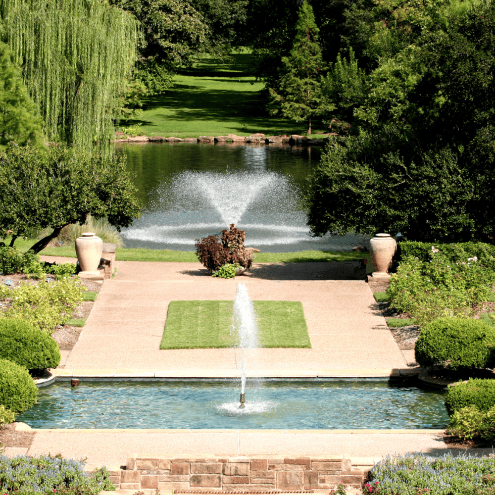 Roam the Fort Worth Botanic Garden