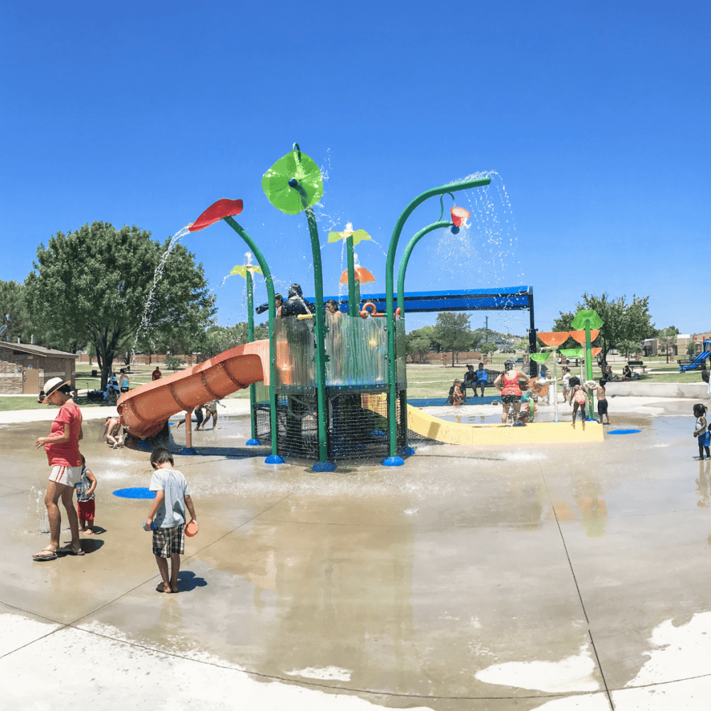 Snap shots at the Friendship Fountain