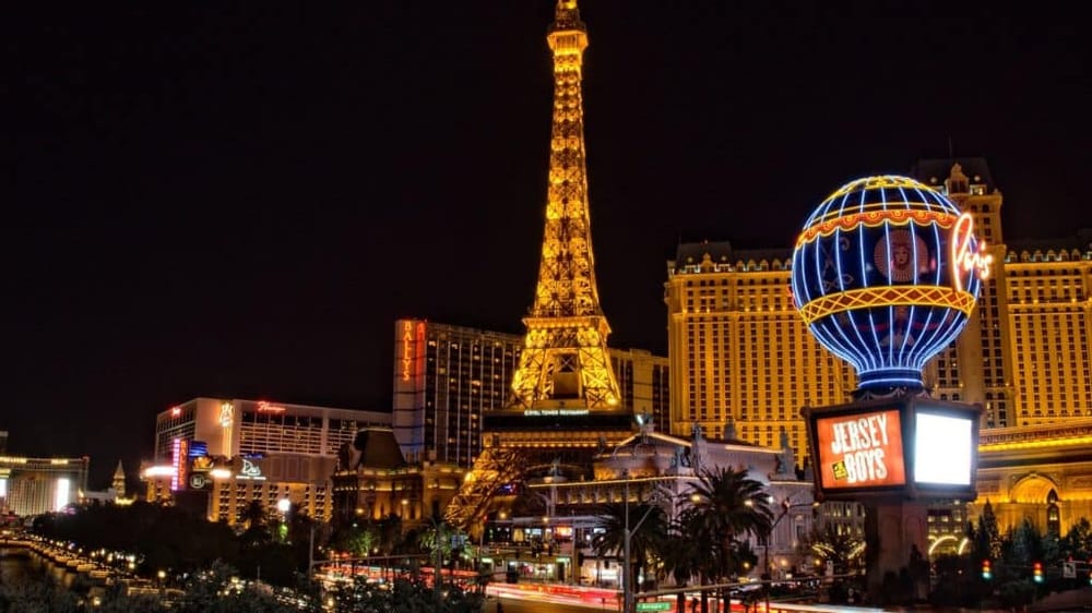 Las Vegas Strip Walking Tour
