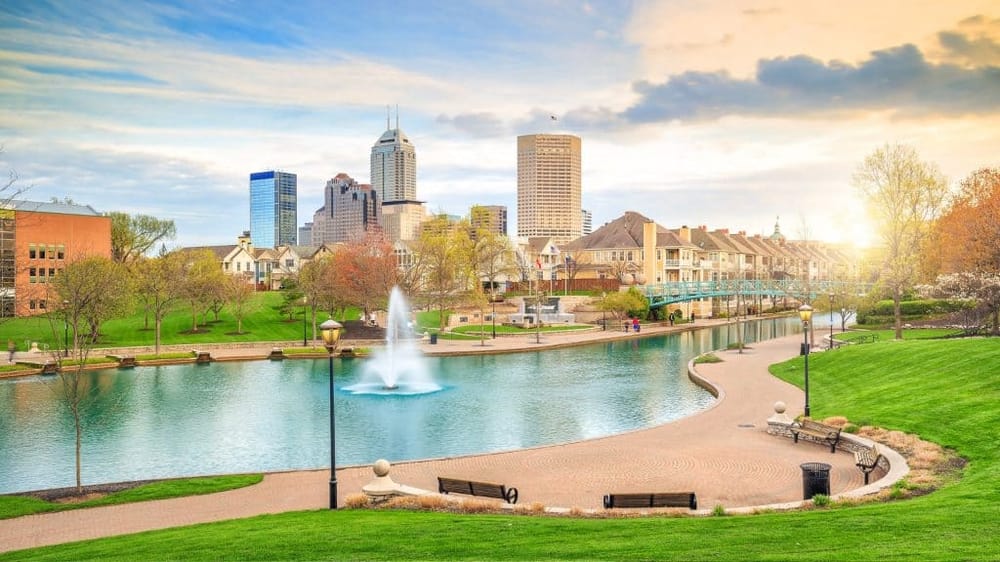 Old World Gondoliers’ Gondola Tour