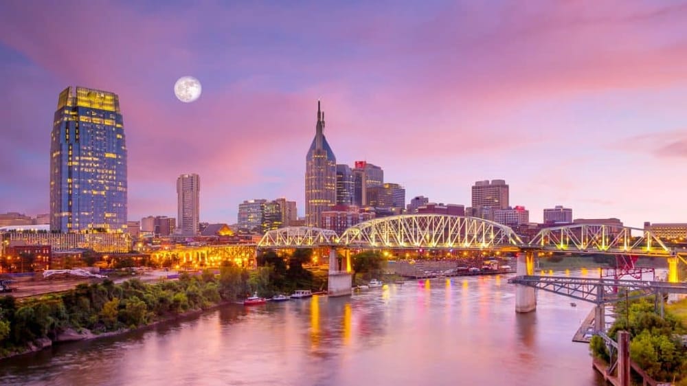 iRide Nashville – Downtown Tour Experience