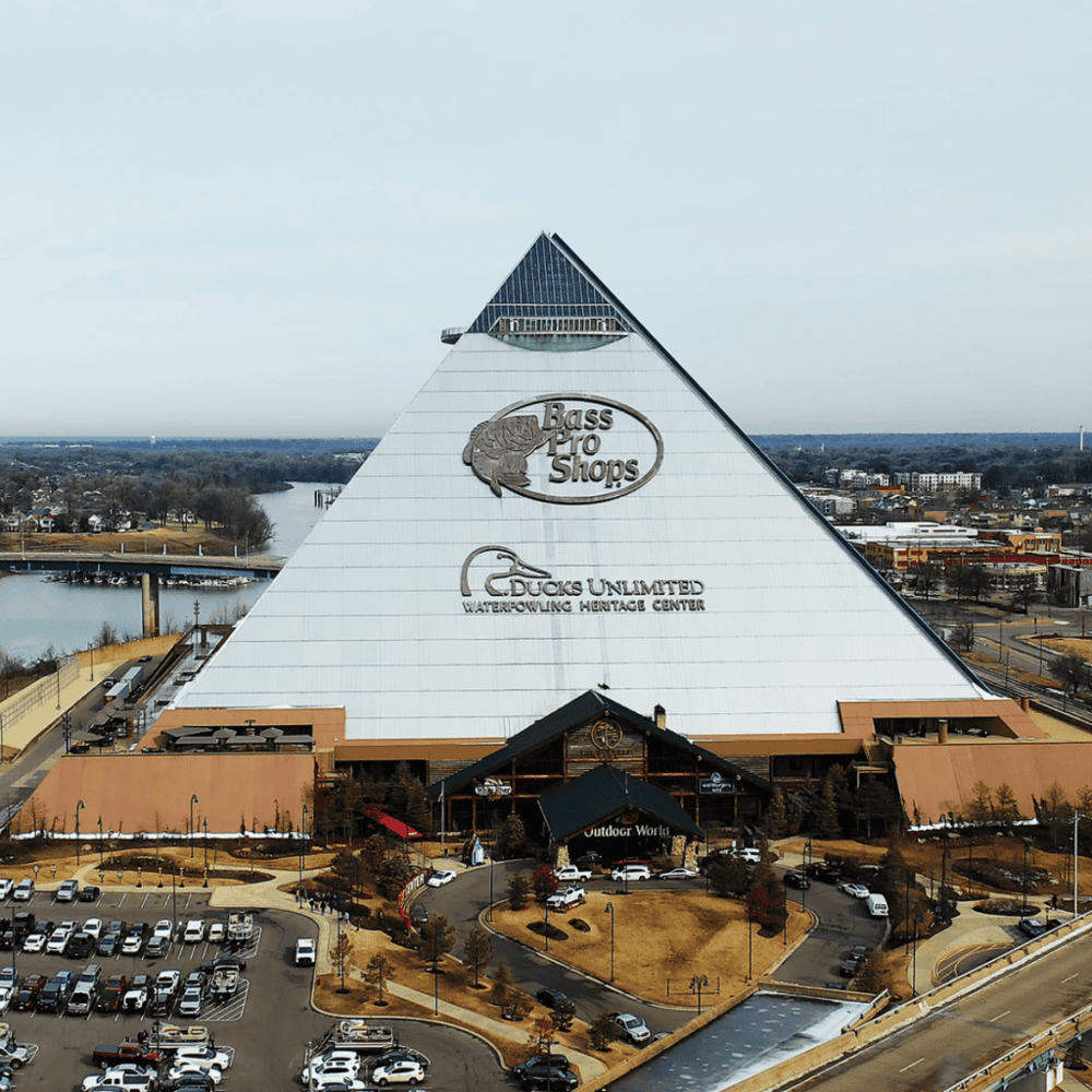 Bass Pro Shops at the Pyramid