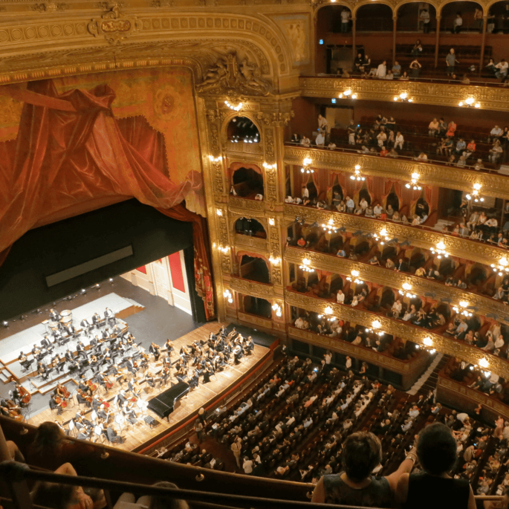 Holland Performing Arts Center