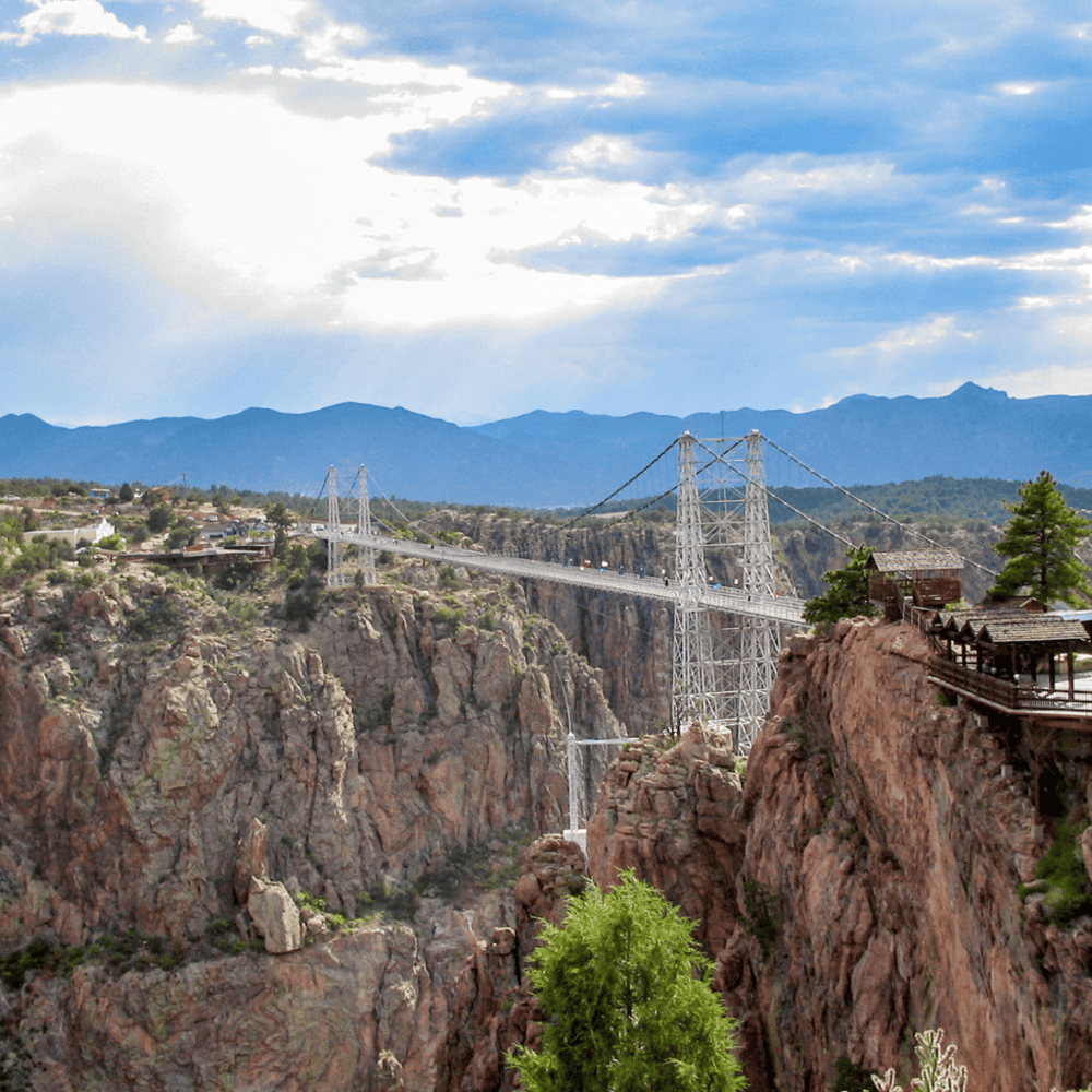 Meander through the Royal Gorge Bridge & Park
