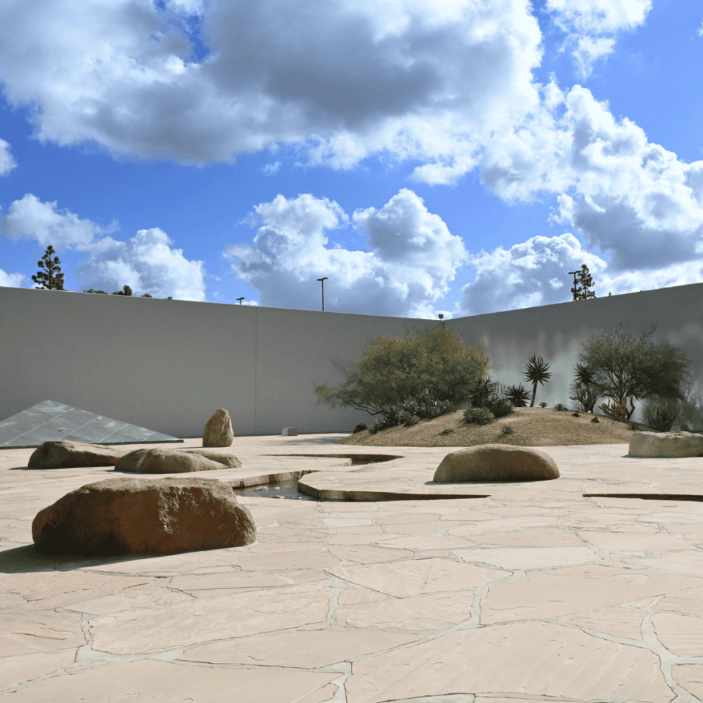 California Scenario - The Noguchi Museum