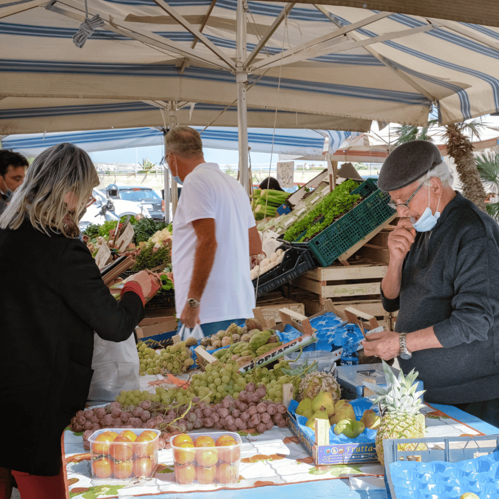 Surfside Sunset Market