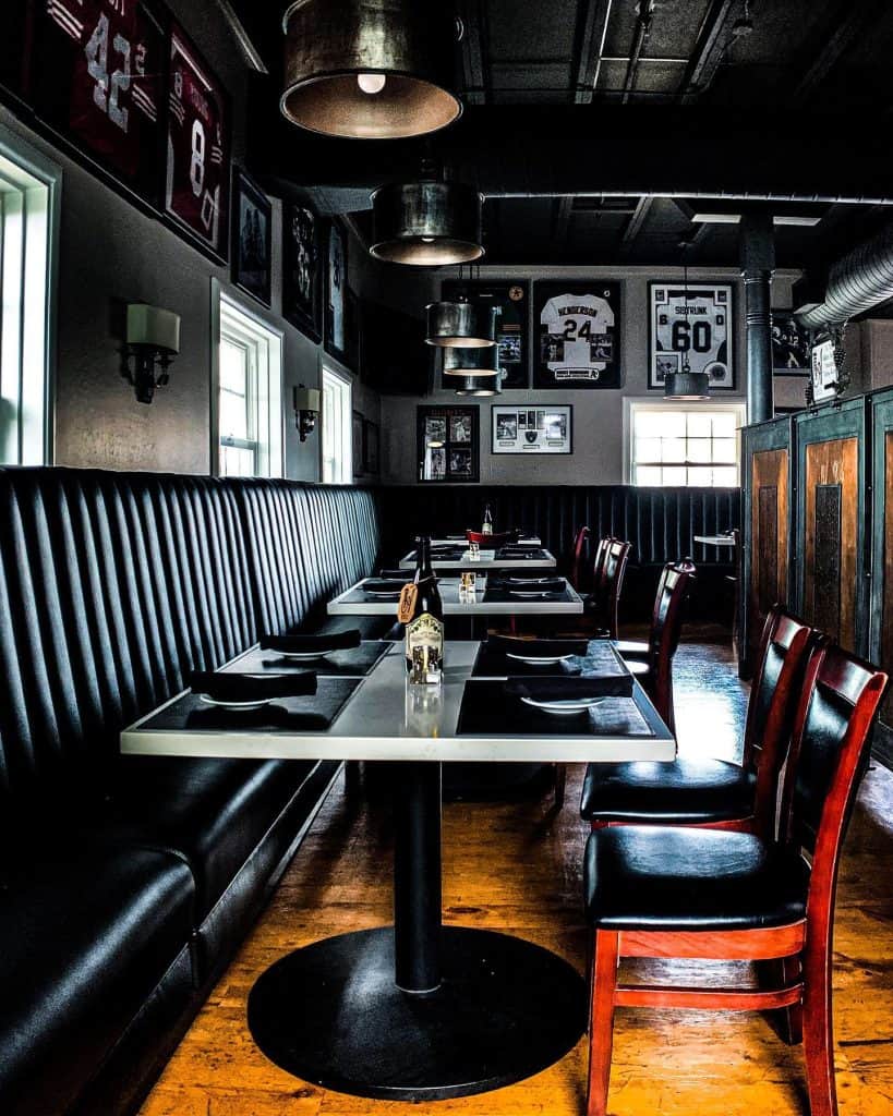 Sheldon Inn Restaurant & Bar