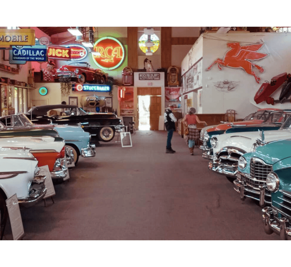 Deer Park Winery & Auto MuseumDeer Park Winery & Auto Museum