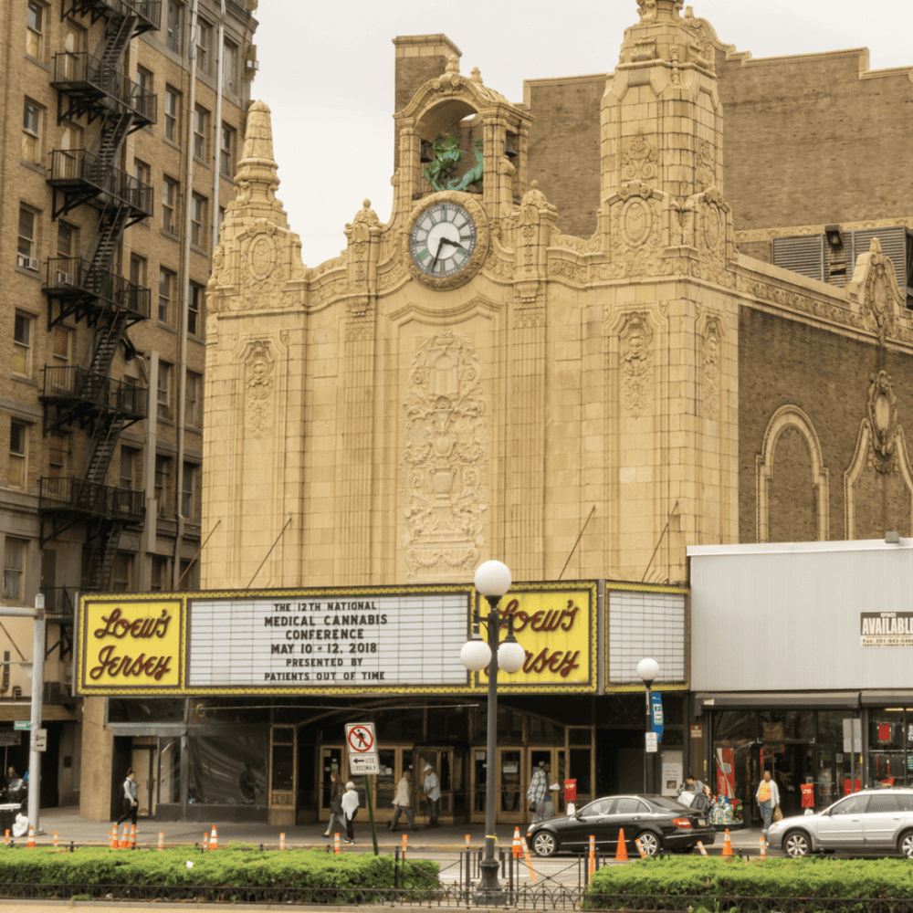 Loew's Jersey Theatre