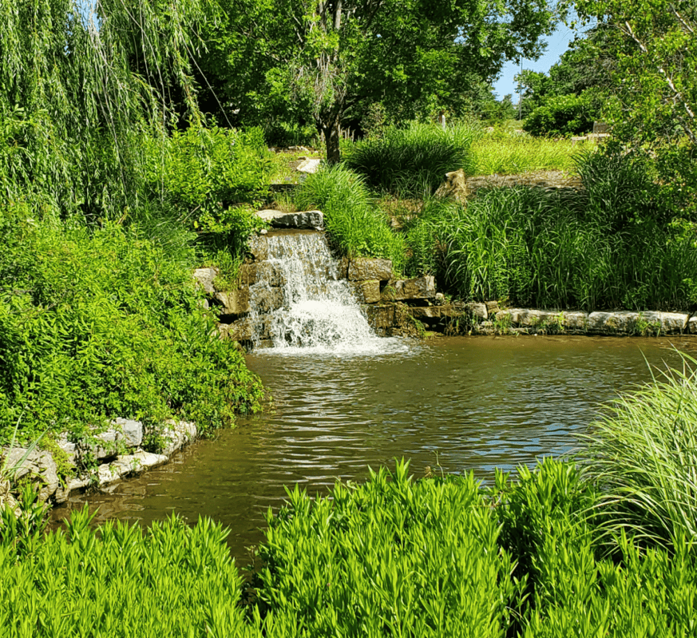 Overland Park Arboretum and Botanical Gardens