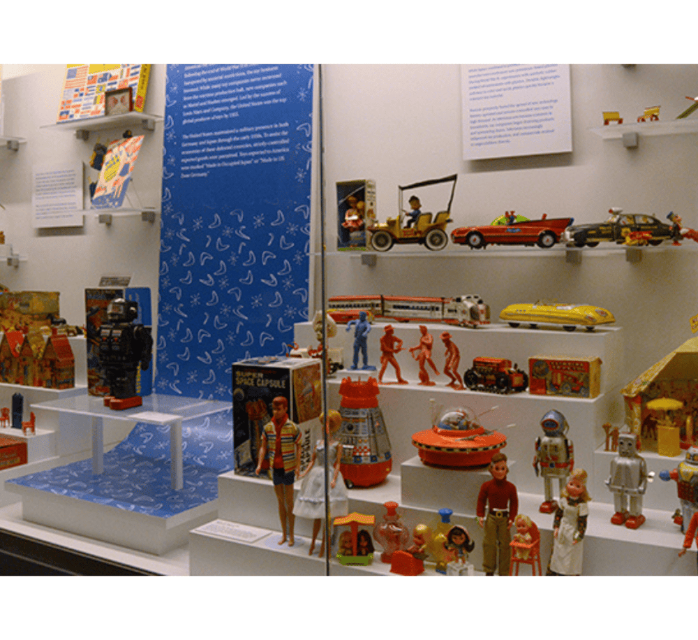 The National Museum of Toys and Miniatures