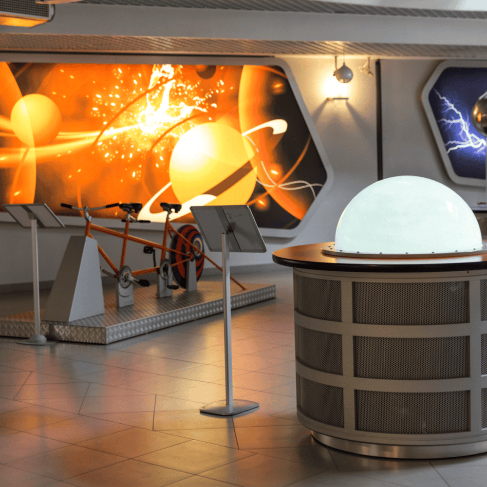 Gheens Science Hall & Rauch Planetarium