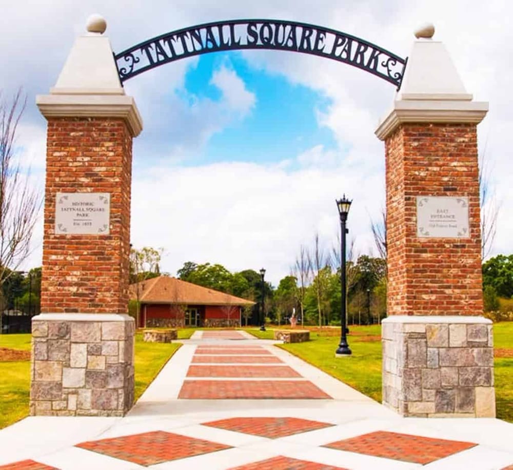 Tattnall Square Park