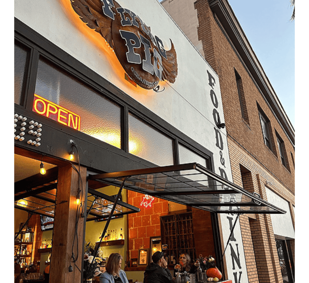 Flying Pig Pub & Kitchen