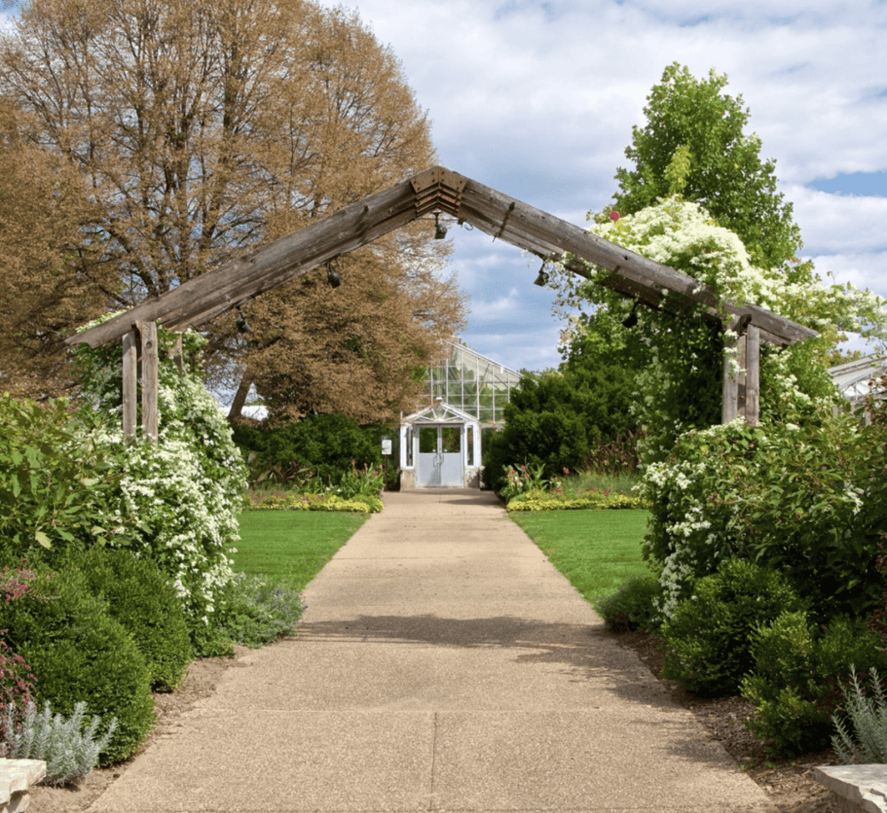 Luthy Botanical Garden