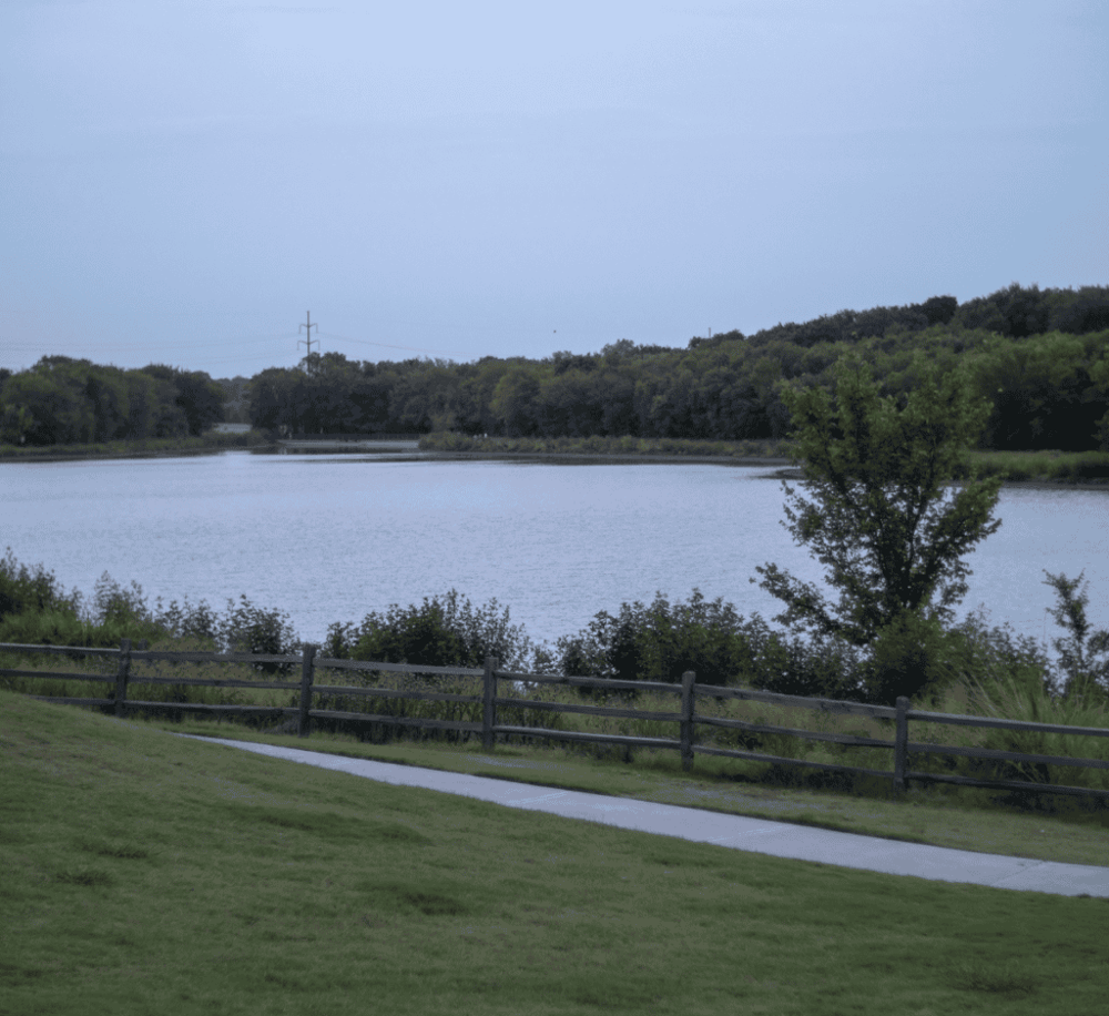Oak Point Park and Nature Preserve