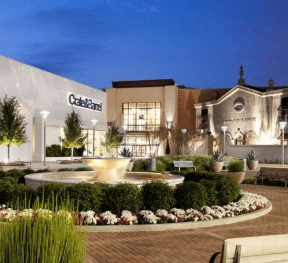 Shops at Willow Bend