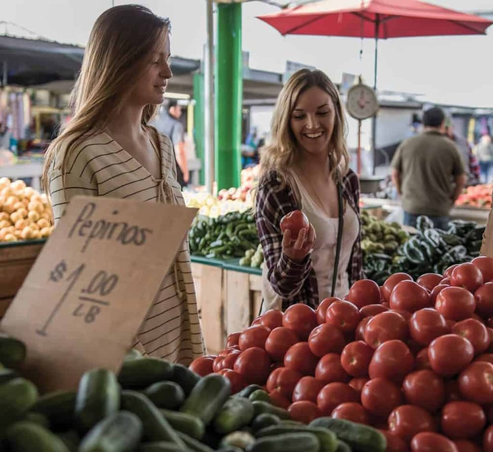 Denio's Market & Swap Meet