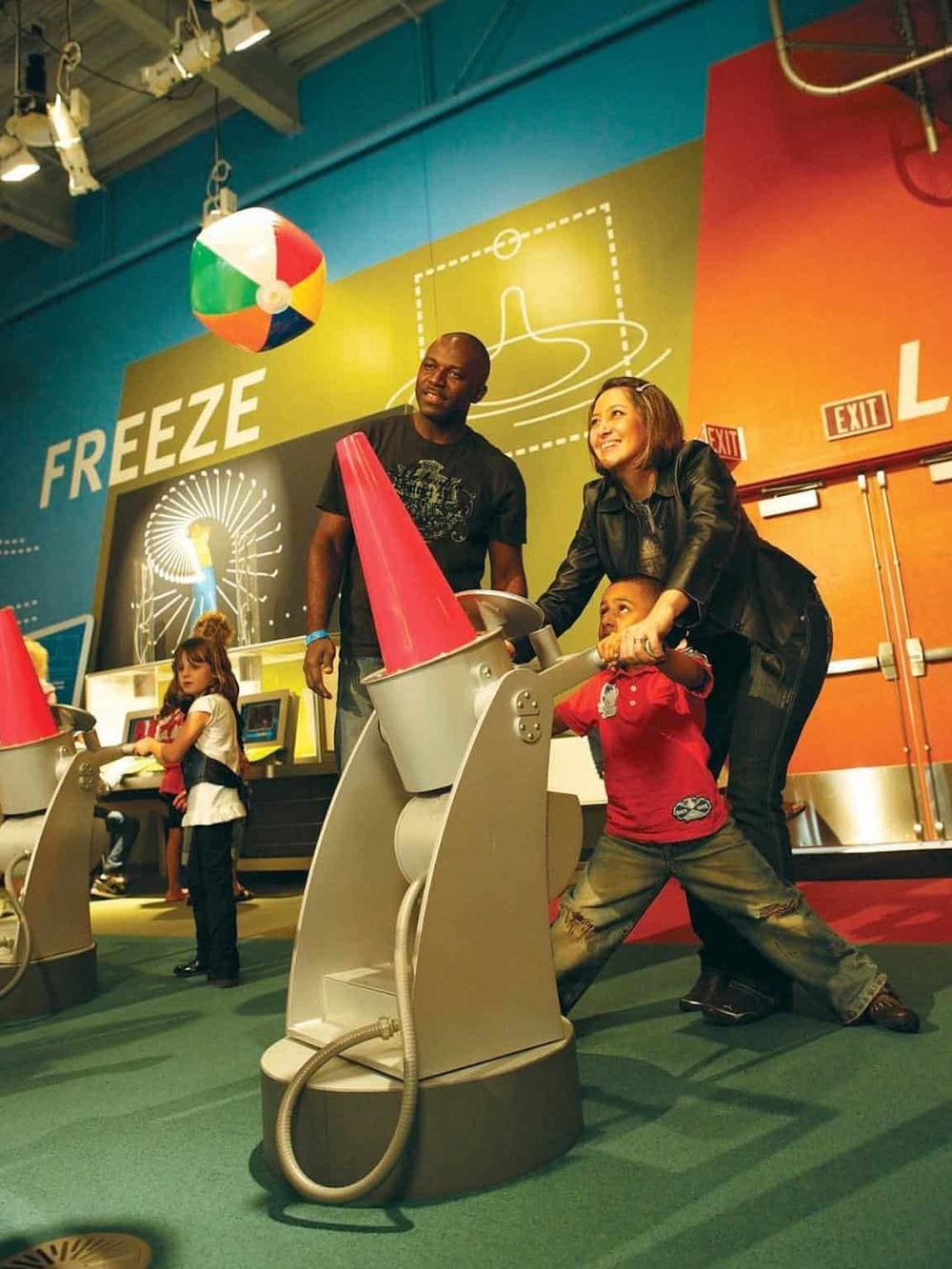 Fun indoor ice-skating activity at QuestForDirections amusement center. Kids and parents enjoy interactive entertainment and family-friendly fun.