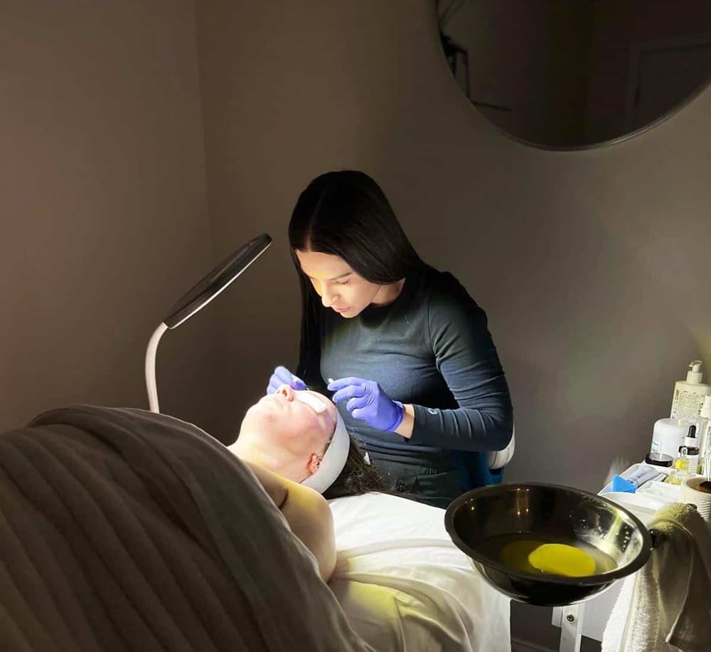 Affordable dental implant consultation at QuestForDirections - expert dental care.