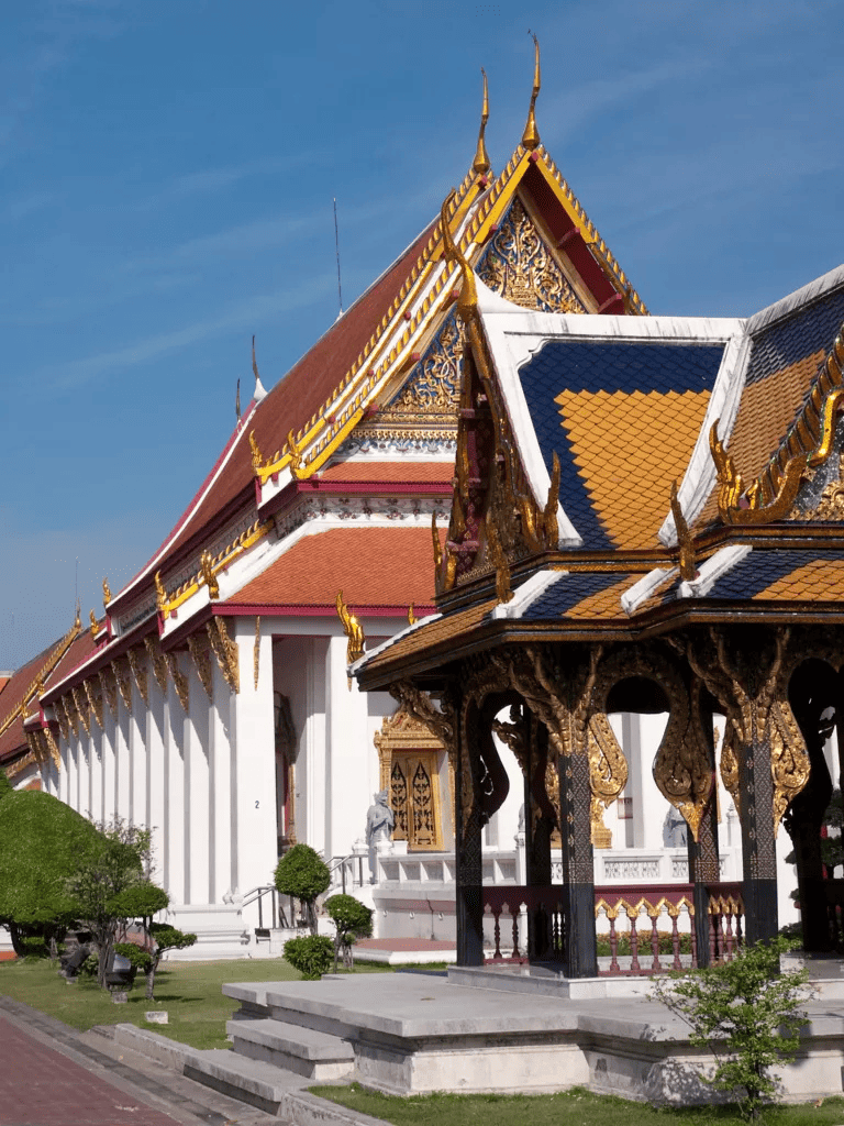 Ornate Thai temple showcasing traditional architecture and intricate details, perfect for cultural sightseeing.