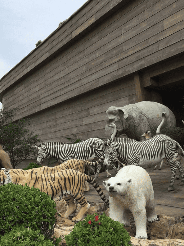 Zoo animal sculptures at QuestForDirections theme park.
