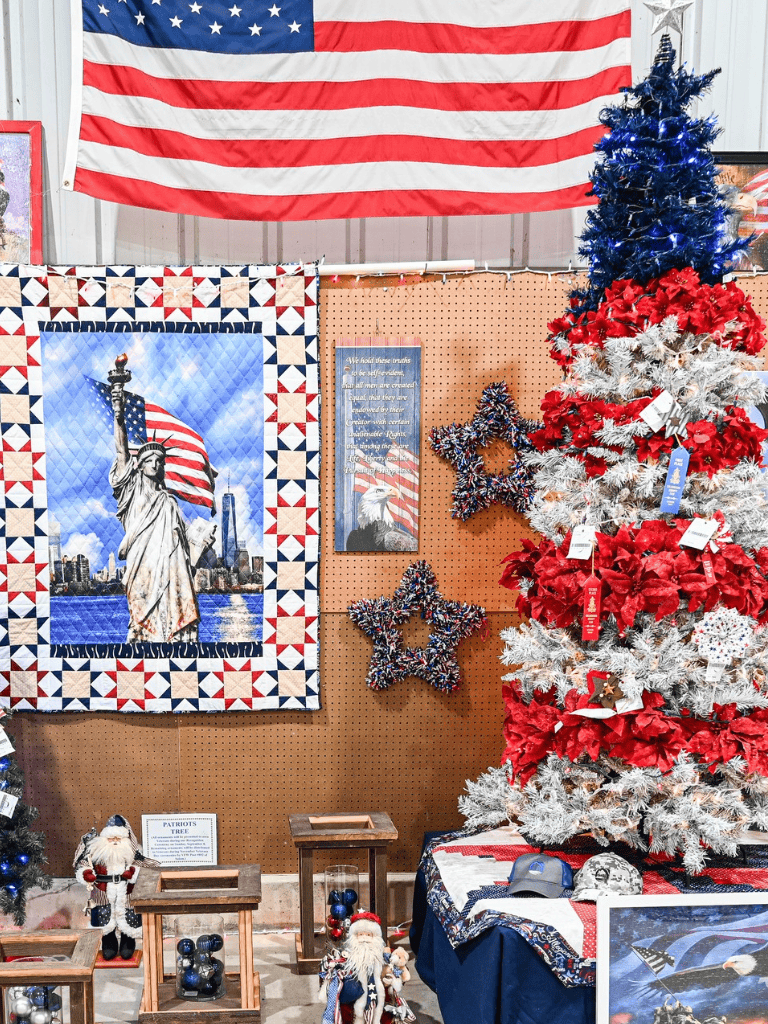 American flag-themed patriotic holiday decor with Christmas trees and Americana crafts for festive celebrations.