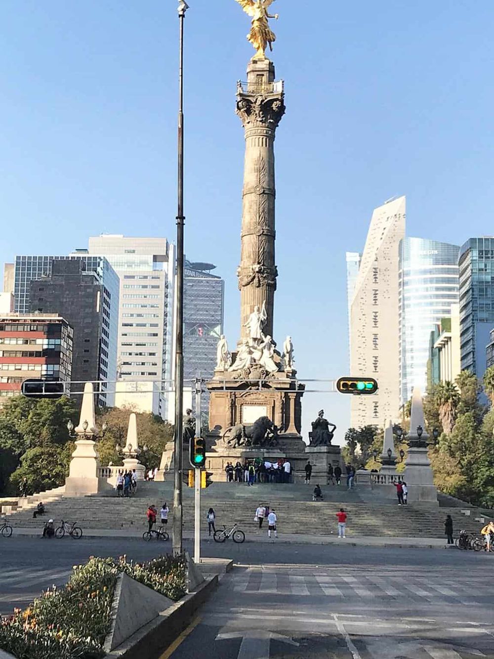 Angel of Independence monument in Mexico City, iconic landmark for travelers exploring Mexico City attractions.
