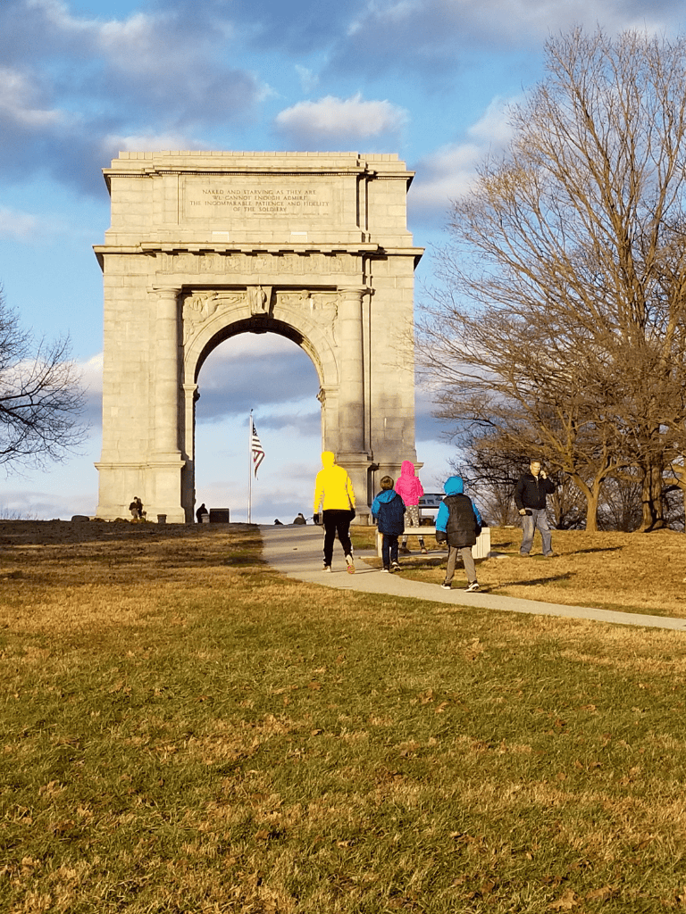 Victory Arch monument at QuestForDirections, historical landmarks, tourism, travel destination, sightseeing, outdoor exploration, monument photos.