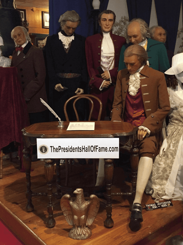 Historical wax figures of U.S. presidents at The Presidents Hall of Fame exhibit.