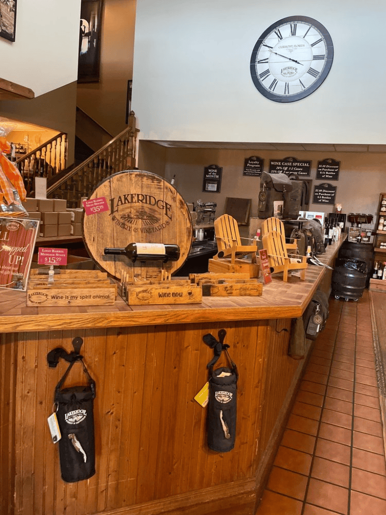 1. Wine tasting and retail at Lake Ridge Winery in Vineyard & Winery, Florida.