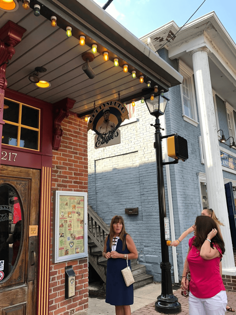 6579289988-400x600.jpg.