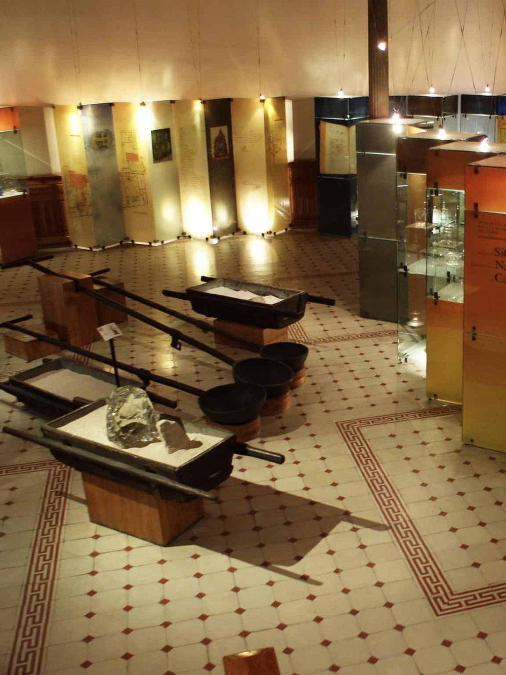 Ancient artifacts display at QuestForDirections museum, showcasing historical relics and cultural history exhibits.