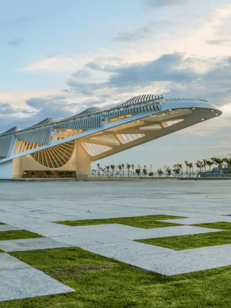 Sustainable modern architecture at Quest For Directions, innovative design, and scenic surroundings.