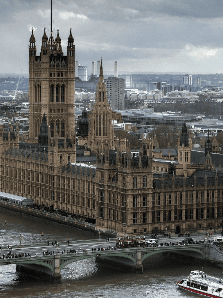 Majestic London Parliament building with historic architecture and iconic Big Ben clock tower.