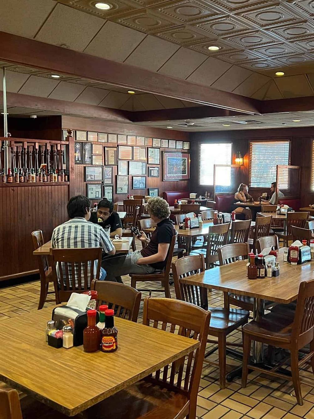 Impossible to generate SEO text without access to the actual image from the link provided. Please upload the specific image you'd like optimized.