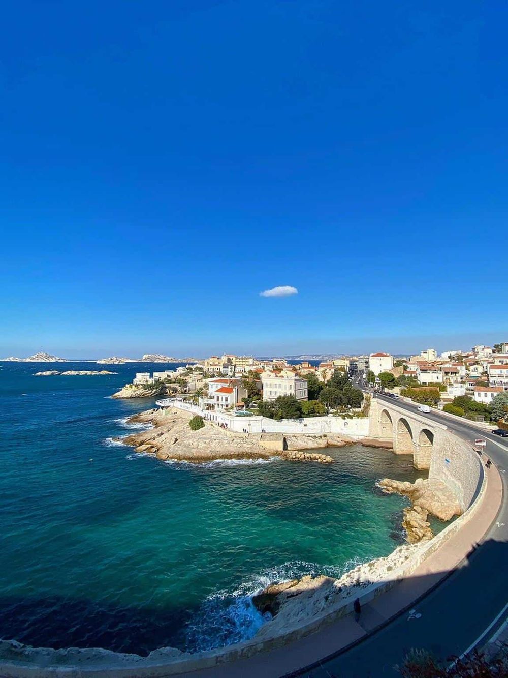 Breathtaking coastal town with scenic ocean views and charming architecture, perfect for travel and exploration.