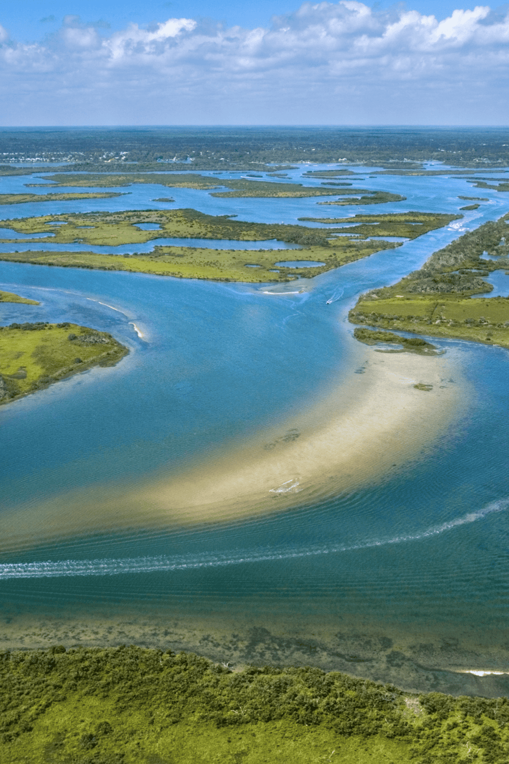 Serene marshlands and waterways in Florida for scenic exploration and outdoor adventure.