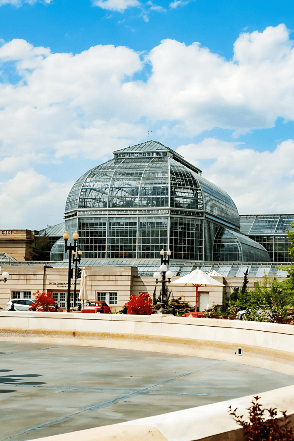 Glass conservatory greenhouse architecture for botanical gardens or urban parks.
