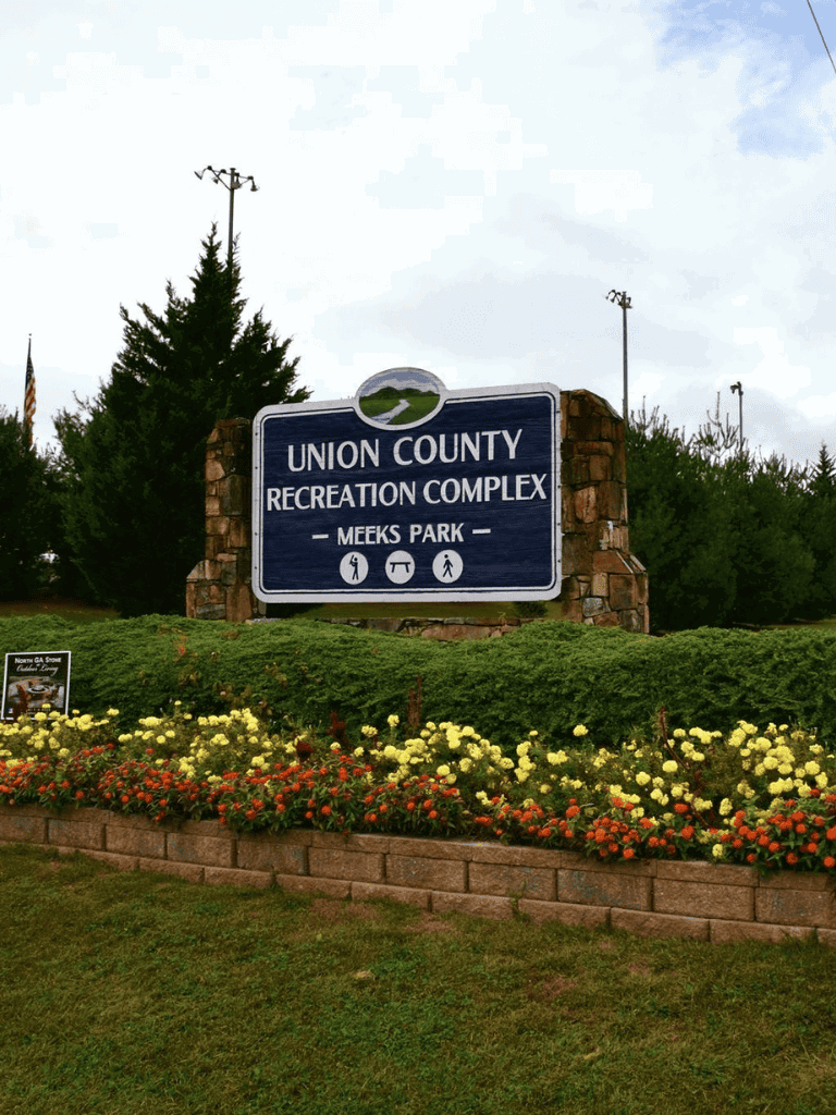 Union County Recreation Complex Meeks Park outdoor sign, recreational area, parks and outdoor activities.