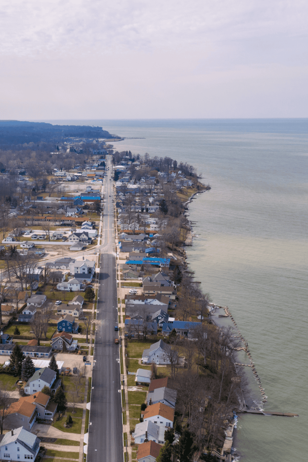 Scenic coastal town with ocean views and residential neighborhood, perfect for travel guidance.