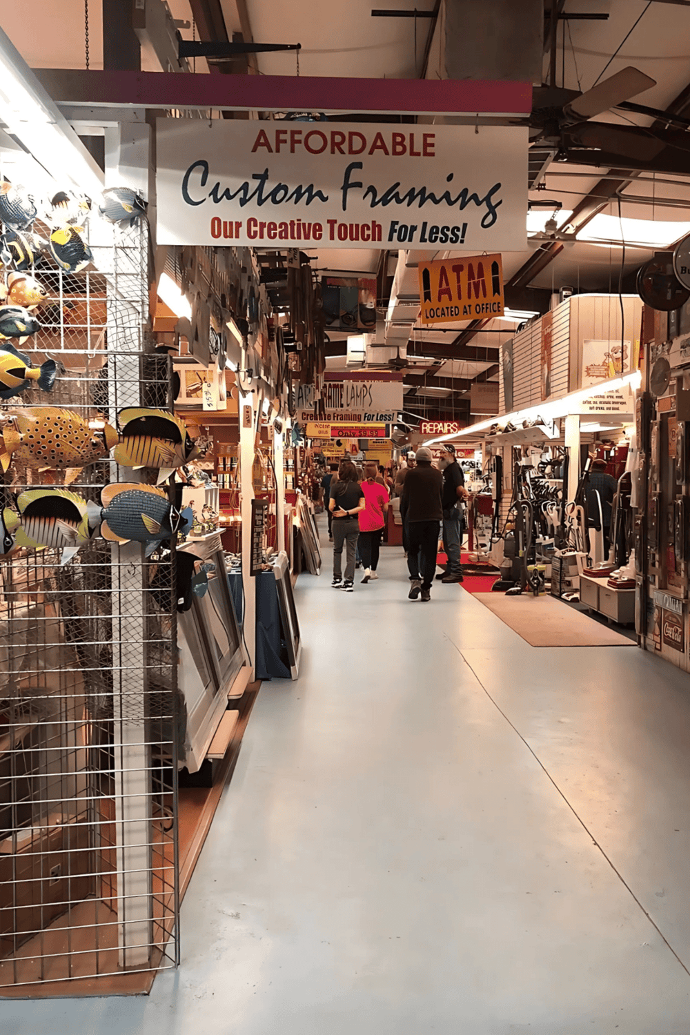 Handmade fish and home décor shop with custom framing services and affordable prices.