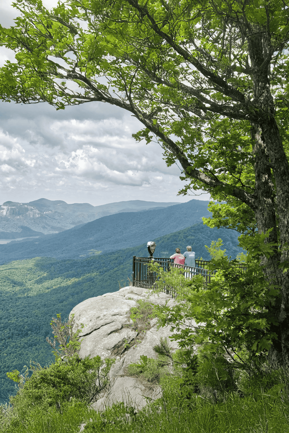 Breathtaking mountain view lookout offered by QuestForDirections, perfect for scenic nature explorations.