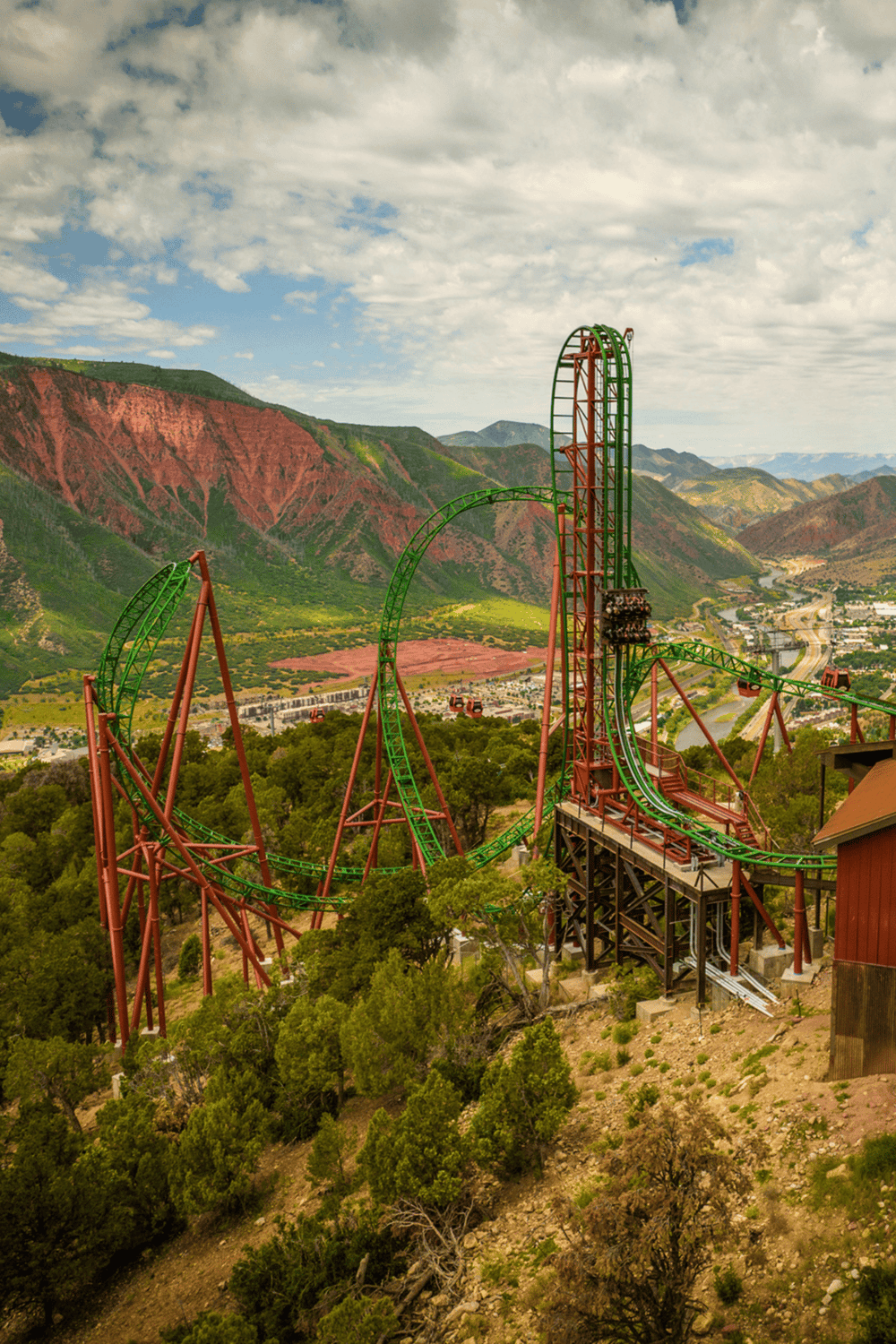Thrilling roller coaster ride at Quest for Directions amusement park in Utah.