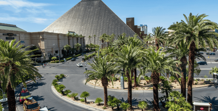 Luxor Hotel