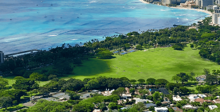 Waikiki Beach